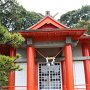 西之表港の傍にある八坂神社．ザビエルも泊まったと伝えられる慈遠寺跡に建っている