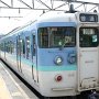 長野から松本まで115系で移動，写真は篠ノ井線．坂北駅で撮影．