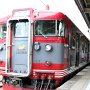 小諸から軽井沢へはしなの鉄道・115系電車で移動．