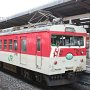 辰野-塩尻間で活躍している123系電車